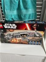LEGO Star Wars Set 75140 Resistance Troop Transport New With Damaged box