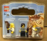 LEGO LEEDS Grand Store Opening MINIFIGRE EXCLUSIVE SET #96 of 300 Blister Pack