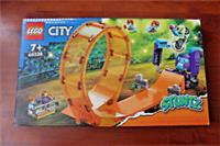 LEGO CITY SET 60338 CHIMPANZEE SMASH STUNT LOOP.
