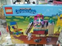 LEGO MINECRAFT LEGENDS 21257 THE DEVOURER SHOWDOWN-NEW & SEALED RETIRED SET