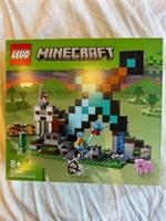 Lego Minecraft The Sword Outpost 21244
