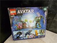 LEGO AVATAR 75571 NEYTIRI AND THANATOR VS AMP SUIT QUARITCH NEW