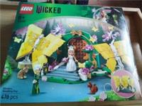 LEGO Wicked 75688 Glinda's Wedding Day Age 8+ 476pcs