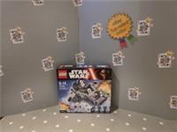 LEGO STAR WARS FIRST ORDER SNOWSPEEDER 75100 NEW AND SEALED