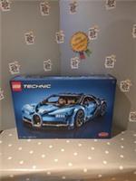 LEGO TECHNIC BUGATTI CHIRON 42083 NEW AND SEALED