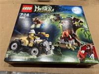 LEGO Monster Fighters: The Werewolf (9463) New In Sealed Box Free Postage
