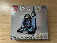 LEGO Peter Pan & Wendy's Flight over London 43232 NEW 'CREASED BOX' FREE Postage