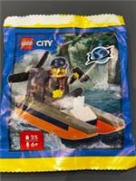 Lego City Explorer and Hovercraft Paper Bag - 952508