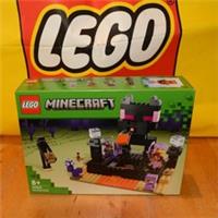 NEW SEALED LEGO Minecraft 21242 The End Arena Retired Set