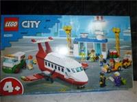 LEGO 60261 CENTRAL AIRPORT LEGO CITY SET NEW SEALED