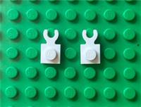 LEGO White Plate, Modified 1 x 1 - Open O Clip Thick Pack of 2 Brand New 4085d