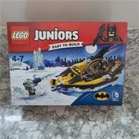 LEGO 10737 Juniors: Batman vs. Mr. Freeze (10737)