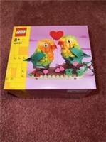LEGO VALENTINE LOVEBIRDS 40522 - NEW/BOXED/SEALED