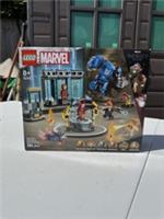 LEGO 76315 Marvel Iron Man's Laboratory : Hall of Armour - 5 Minifigures