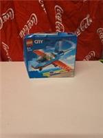 Lego city 60323 new sealed tatty box