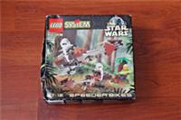 LEGO SYSTEM STAR WARS SET 7128 SPEEDER BIKES, (CRUSHED BOX).