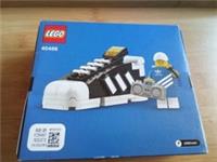 LEGO Icons: Mini Adidas Originals Superstar (40486)