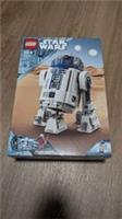 Lego 75379 R2-D2 Build