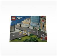 LEGO City Road Plates Set 60304 Glow in the Dark 112 Pieces 5+ Brand New