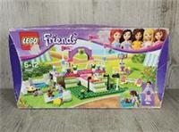LEGO FRIENDS 3942 HEARTLAKE DOG SHOW - SEE DESCRIPTION