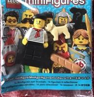 Lego CMF Series 17 - Connoisseur Minifigure