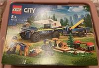 LEGO CITY: Mobile Police Dog Training (60369)