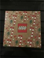 Lego 5008259 Mug with Lid & 4 Cookie Cutters Gingerbread Man Snowflake Leaves