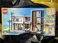 31153 Modern House (LEGO Creator 3-in-1) NEW & SEALED (sold as seen)
