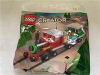 LEGO CREATOR: Winter Holiday Train (30584)