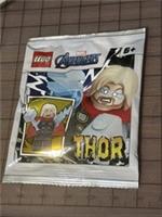 Lego Marvel Thor Minifigure Set 242105