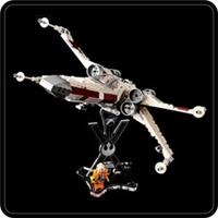 Display stand angled for Lego 75393 X-WING Fighter + minifigures slots (A1130)