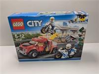 LEGO City Police 60137 Tow Truck Trouble Complete Set Retired 144 Pieces