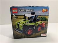 LEGO Technic 42102 Mini CLAAS XERION Tractor 2in1 Harvester New