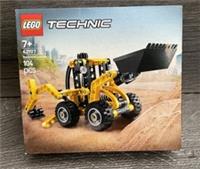 Lego Technic 42197 Backhoe Loader 104 pcs 7+ Years Brand New *Damaged Box