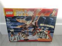 LEGO 4767 Harry Potter Harry and the Hungarian Horntail New Sealed SQUASHED BOX