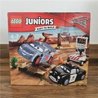 LEGO JUNIORS 10742 WILLY'S BUTTE SPEED TRAINING - WEAR TO PACKAGING