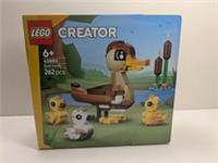 LEGO Creator Duck Family 40885 Mother Duck & Ducklings Animal Toy 262pc