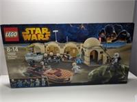 LEGO Star Wars Mos Eisley Cantina 75052 Retired Set 8 Minifigures Sealed