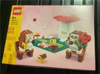 LEGO Hedgehog Picnic Date 40711 Valentine's Day Seasonal 8+ New Sealed