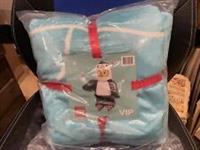 BRAND NEW LEGO VIP ONLY PROMO LEGO MINI-FIGURE FLEECE BLANKET FACTORY SEALED