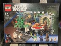 LEGO STAR WARS MILLENNIUM FALCON HOLIDAY DIORAMA SET 40658 REY FINN PORG BB-8