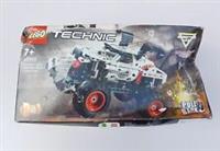 LEGO 42150 Technic Monster Jam Monster Mutt Dalmatian, Truck Toy for Boys,New