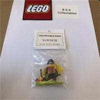 LEGO Robin With Cape 212114 New