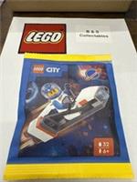 LEGO CITY Astronaut with Space Hoverbike 952504 BRAND NEW