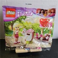 LEGO Friends Mailbox sealed polybag (30105)