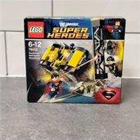 LEGO Dc Comics Super Heroes: Superman Metropolis Showdown (76002)