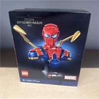 LEGO Marvel Super Heroes 76326 Iron Spider-Man Bust Brand New & Sealed.