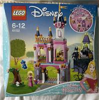 LEGO 41152 Disney Princess Sleeping Beautys Fairytale Castle Toy with Aurora