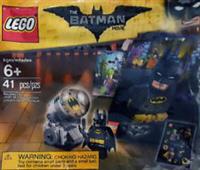 Lego DC Batman Bat Signal accessory pack 5004930. Small polybag set.