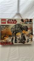 LEGO Star Wars First Order Heavy Assault Walker (75189) Brand New